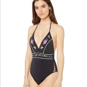 Nanette Lepore v-neck halter one piece bla…